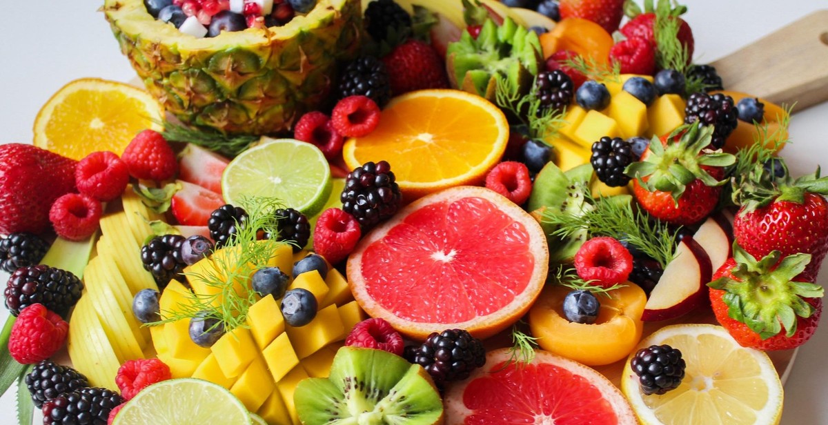 basket of mixed fruits