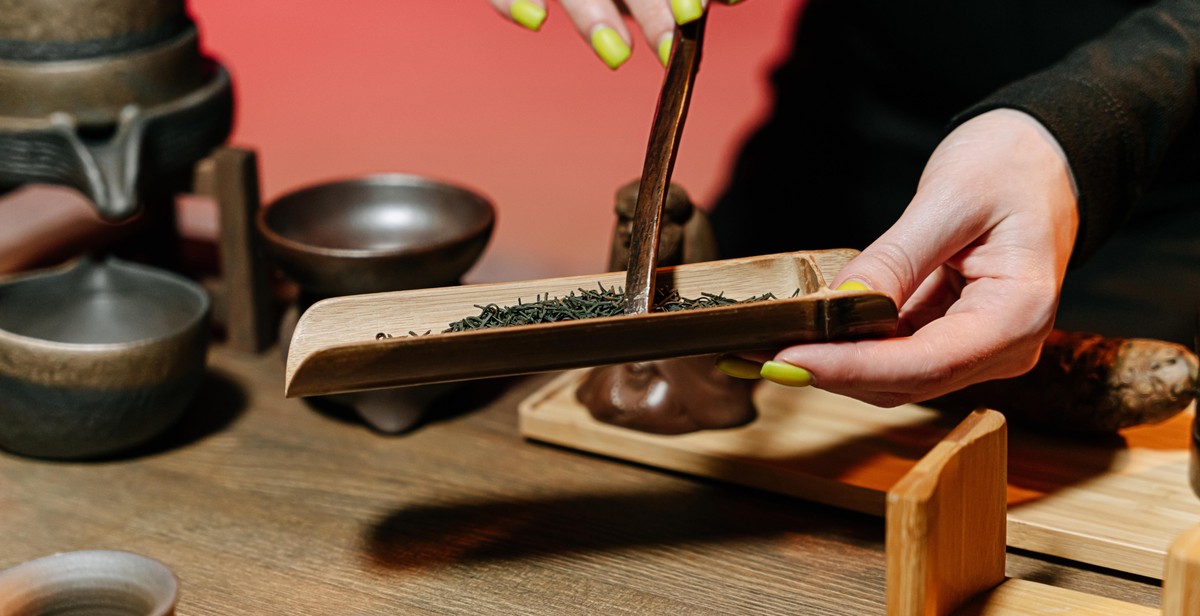 Darjeeling tea leaves preparation