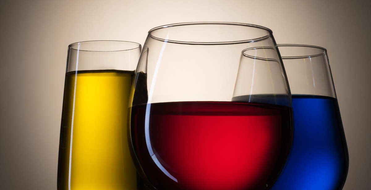 different types of wine glasses