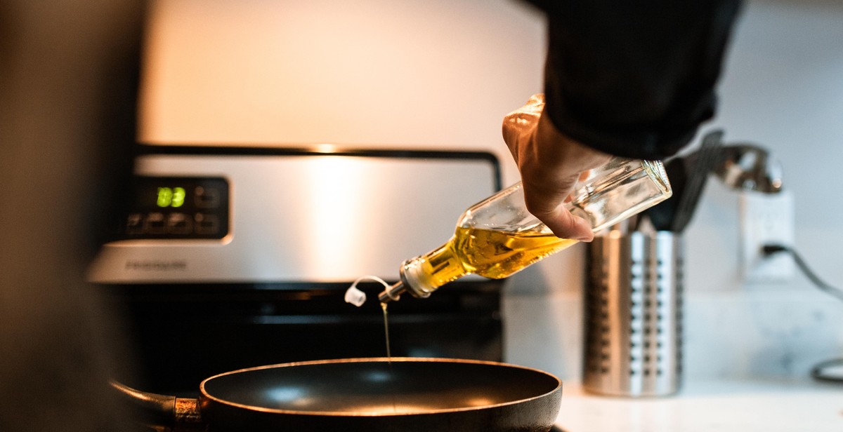 infusing olive oil