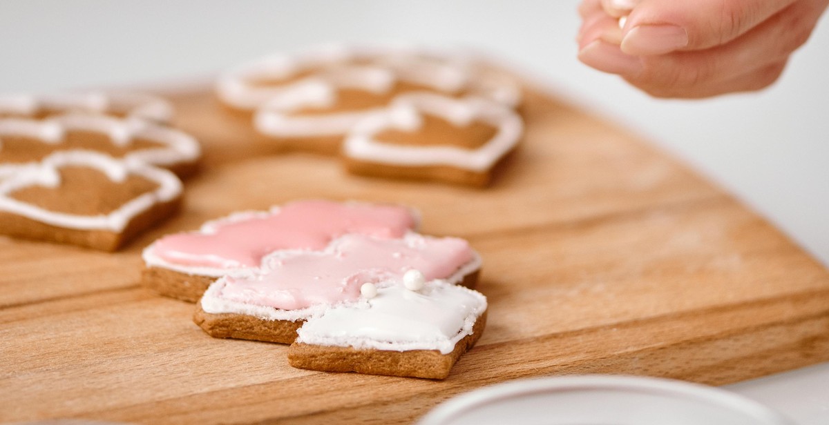 Linzer Cookies making process