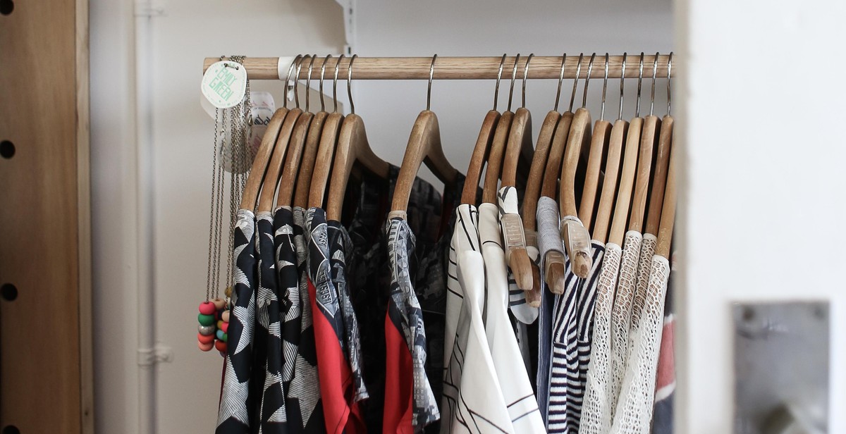 maintaining organized wardrobe