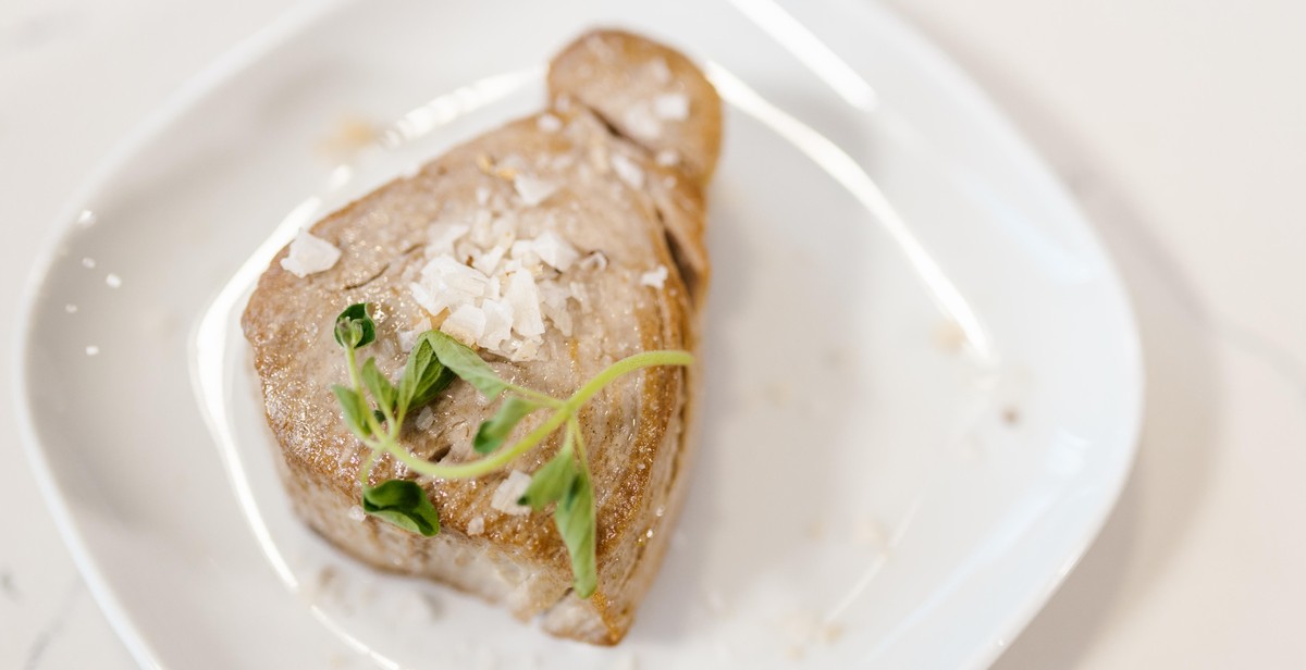 pan-fried fish plating