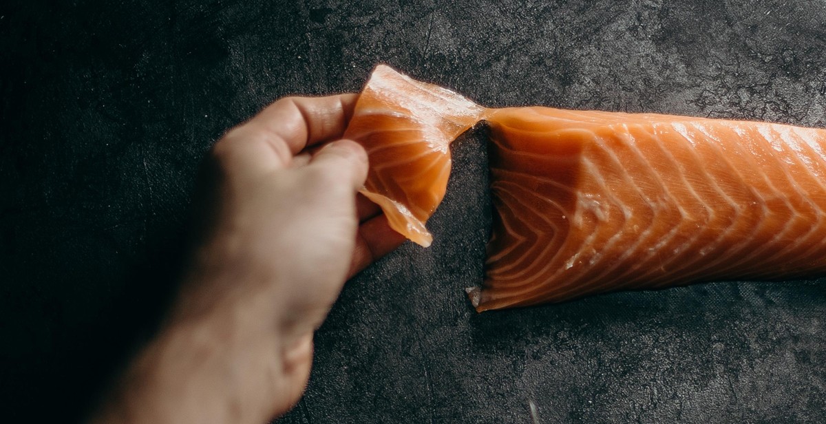 salmon fillets cooking