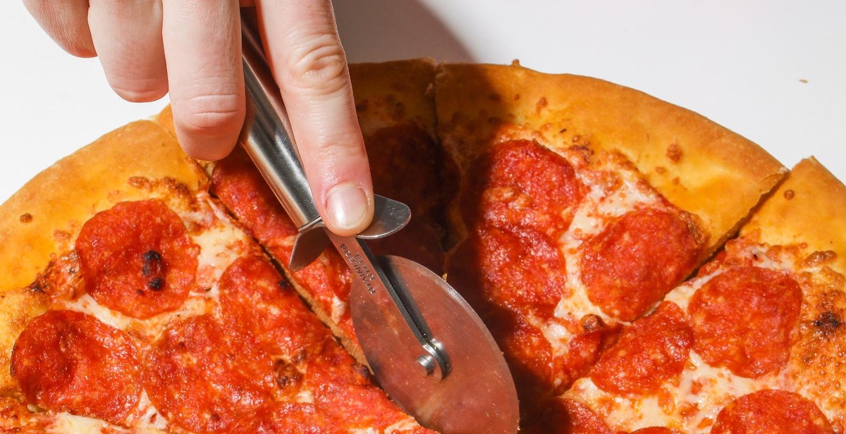 types of pizza cutters