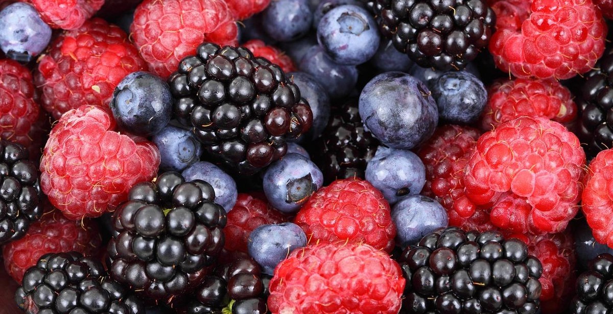 fresh fruits and berries