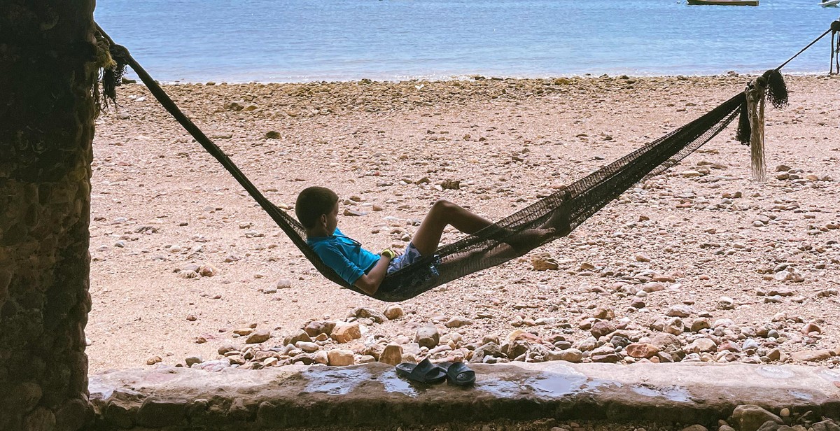 hammock setup