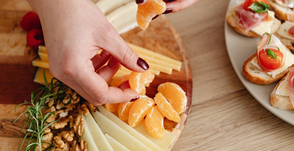 preparing cheese for smoking